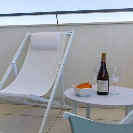 Amazing With Sea View, Pool And Sauna, Near The Apartament *