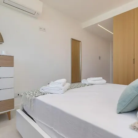 Amazing With Sea View, Pool And Sauna, Near The Apartment *