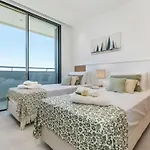 Amazing With Sea View, Pool And Sauna, Near The