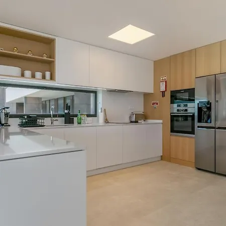 Amazing With Sea View, Pool And Sauna, Near The Appartamento *