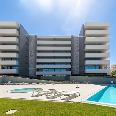 Amazing With Sea View, Pool And Sauna, Near The Apartment *